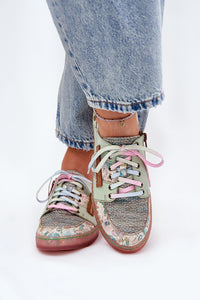  Low Shoes model 212553 Step in style 