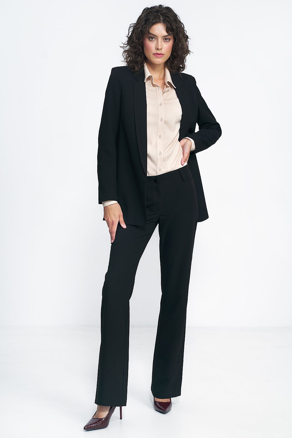  Trousers model 216890 Nife 