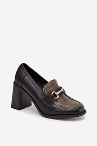  Heeled low shoes model 217845 Step in style 