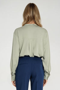  Blouse model 218903 Nife 