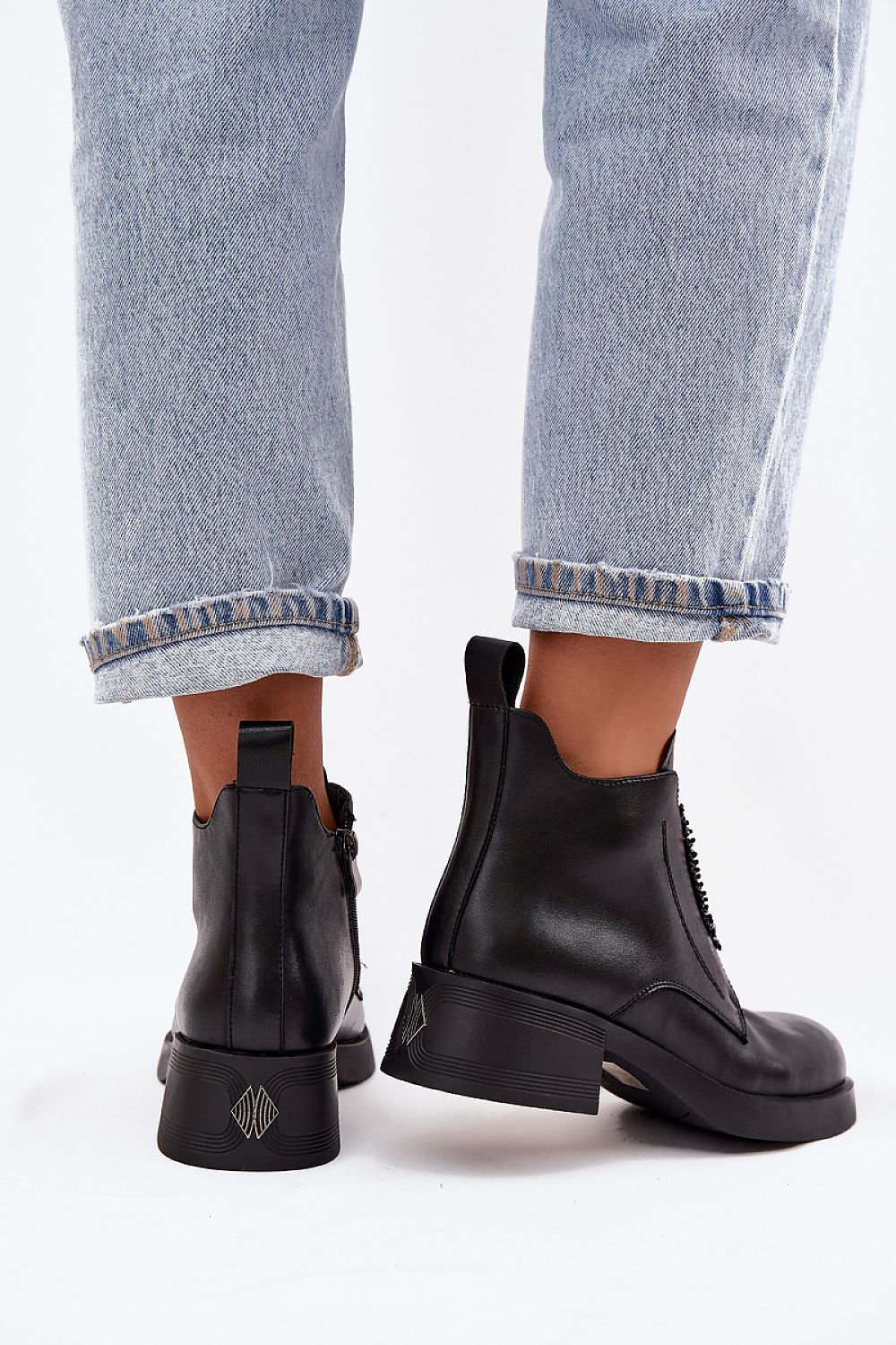  Boots model 220507 Step in style 