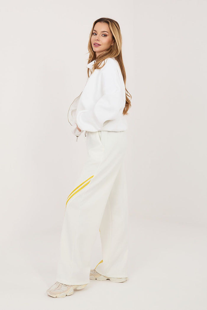  Tracksuit trousers model 225538 Rue Paris 