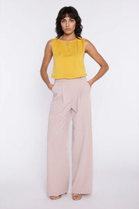  Blouse model 226427 Nife 